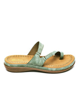 Delco's Everyday Casual Chappals