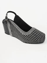 Delco Stone Embellished Chappals