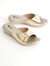 Delco Muse Easy Step Slip-Ons