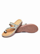 Delco's Everyday Casual Chappals