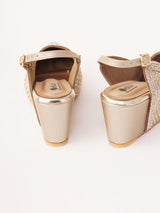 Delco Stone Embellished Chappals