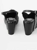 Delco Stone Embellished Chappals