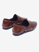 Midnight Elegance: Delco's Black Juti