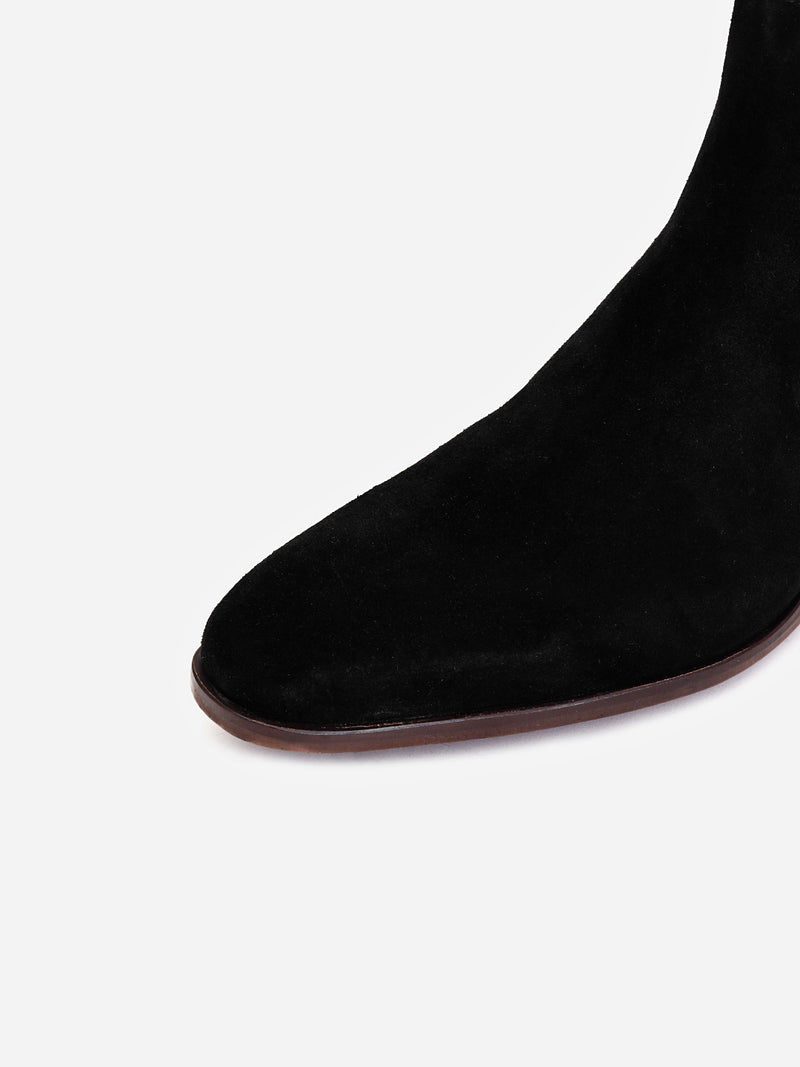 Delco Versatile Comfort in Suede Boots