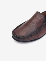 Delco Versatile Comfort, Casual Charm