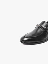 Sleek Eleganza Moccasins