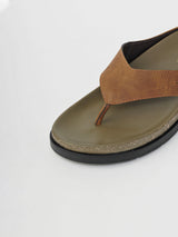Delco Men Nomad Luxe Chappal