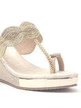 Wedge Heel Chappals