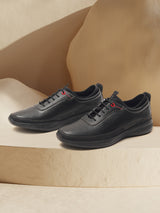 Delco Men's Black Solid Derby