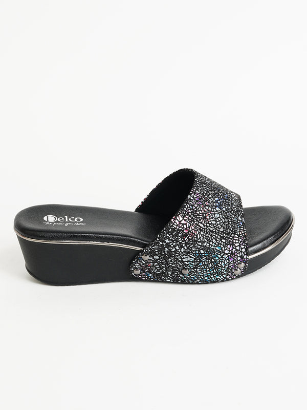 Delco Elevate Glide Slip ons