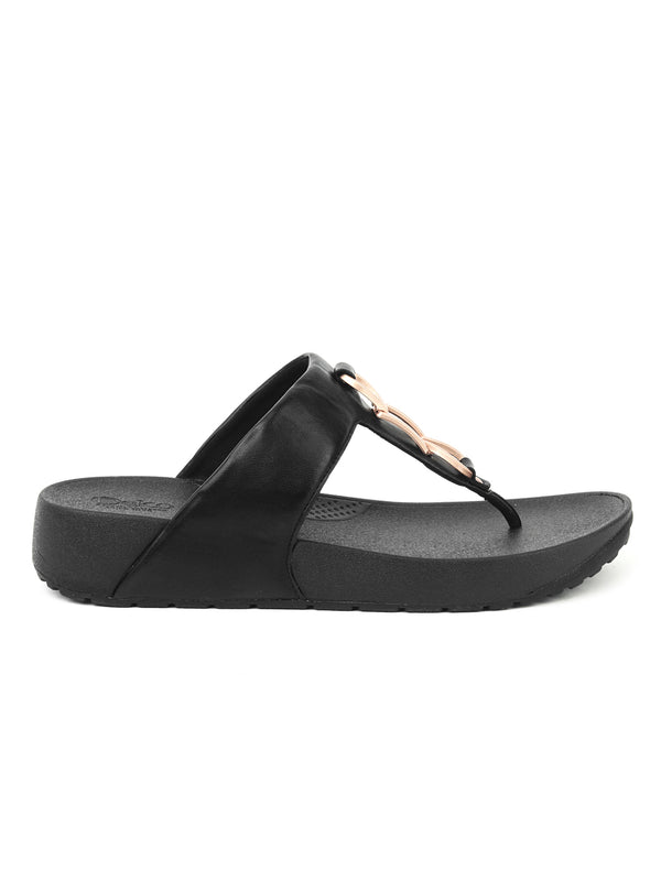 Delco Flat Slip-On Chappals