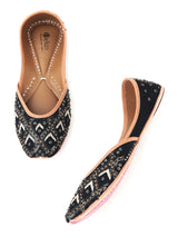 Delco Noir Beaded Jutti