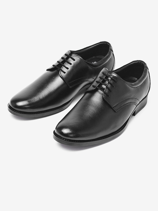 Refined Classic: Delco's Men's Derby Shoes