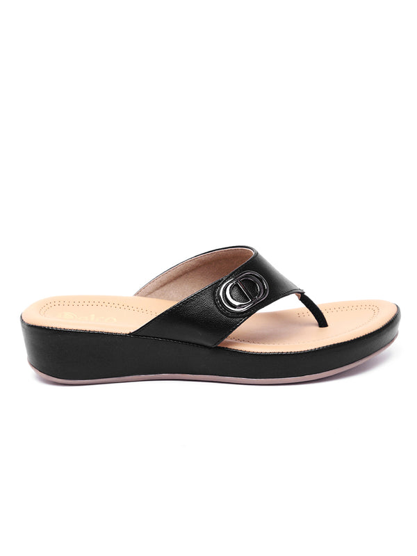 Petite Elegance: Delco Platform Chappal