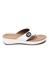 Petite Elegance: Delco Platform Chappal