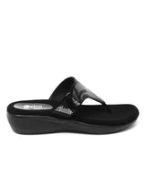 Casual Chic: Delco's U-Platform Chappal