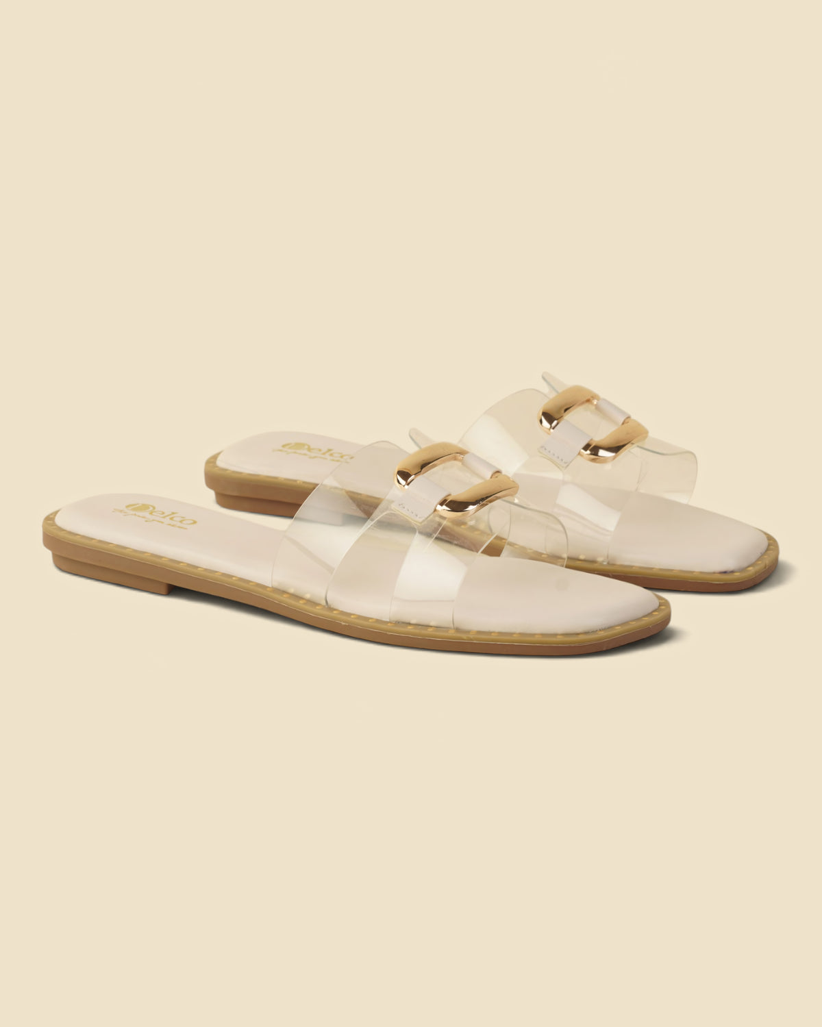 Renata Reyes Flat