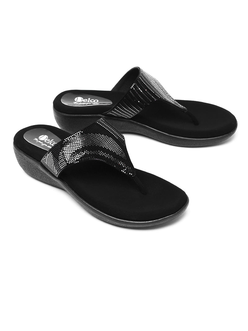 Casual Chic: Delco's U-Platform Chappal