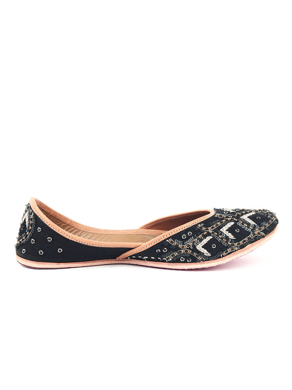 Delco Noir Beaded Jutti