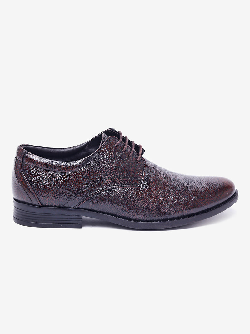 Refined Classic: Delco's Men's Derby Shoes