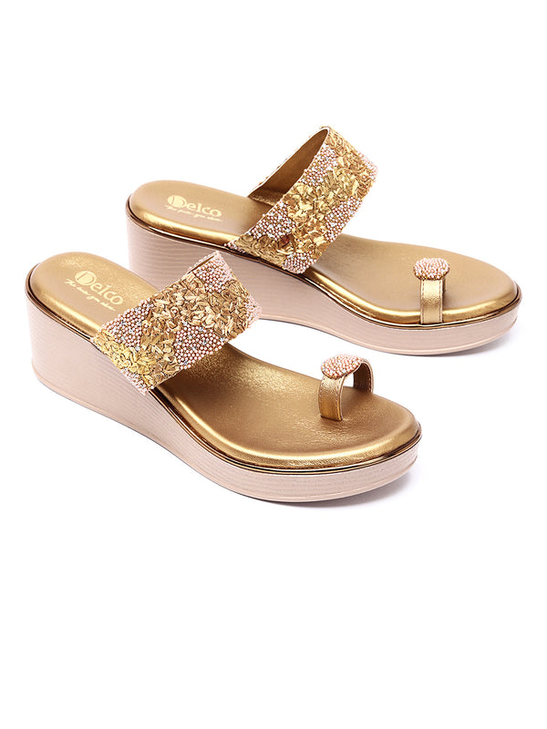 Glamorous Steps: Delco's Platform Chappal