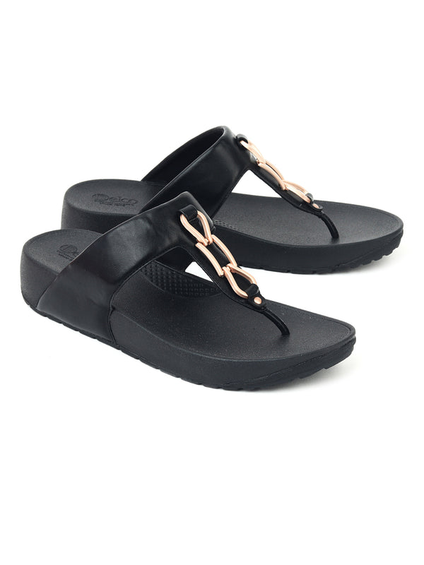 Delco Flat Slip-On Chappals