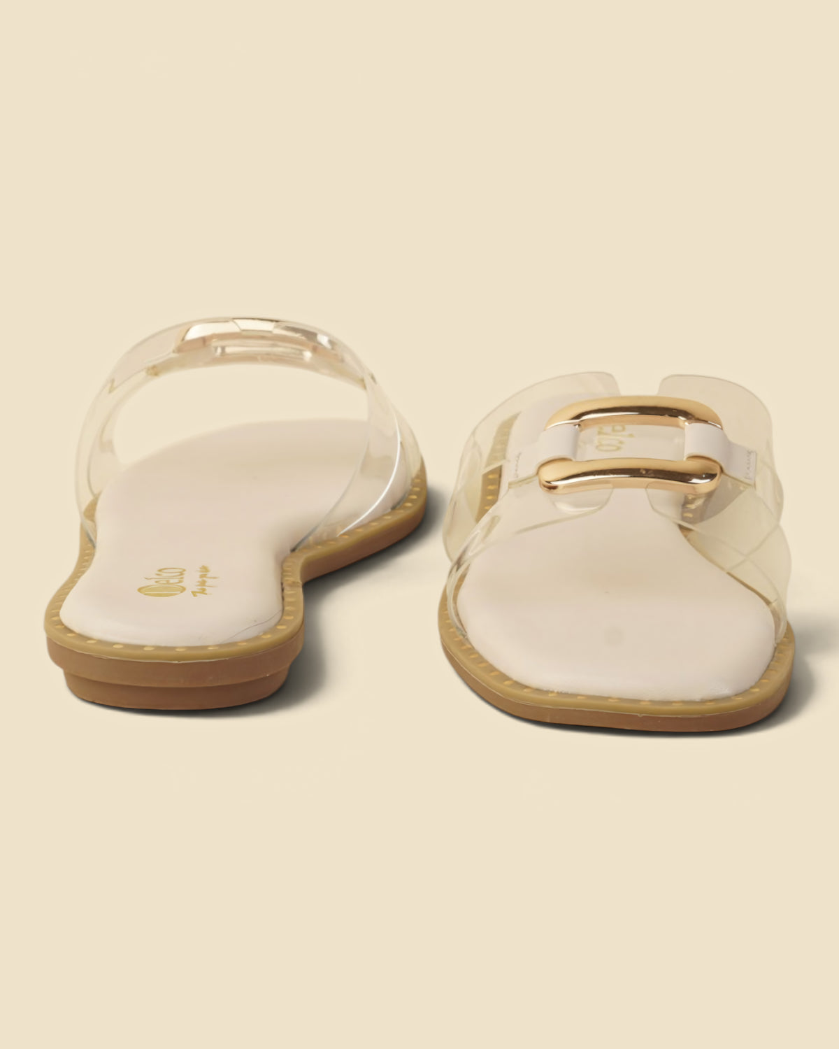 Renata Reyes Flat
