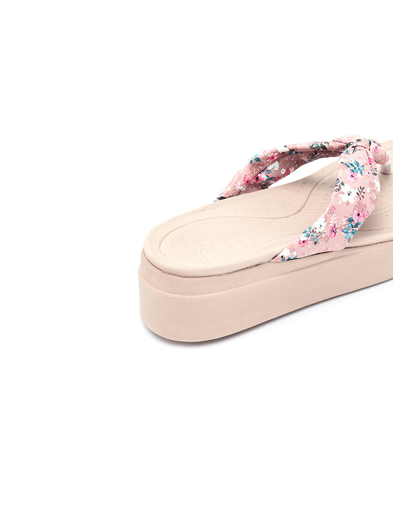 Delco Floral Printed Chappals