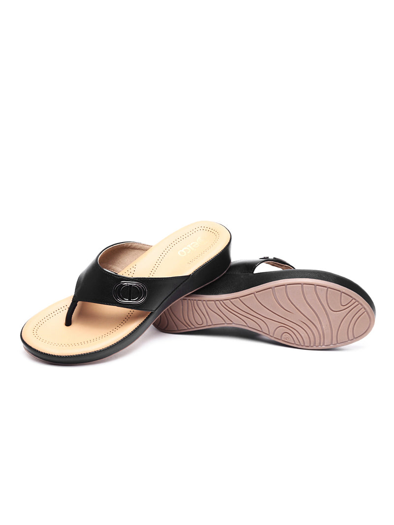 Petite Elegance: Delco Platform Chappal