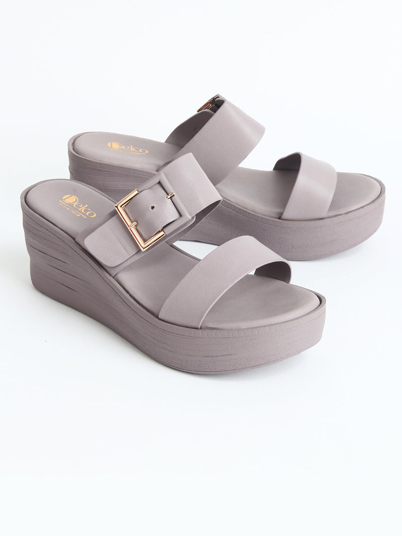 Delco Muse Purple Platform Slip-Ons