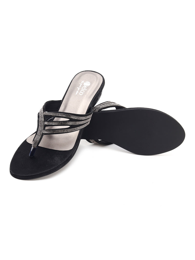 Elegant 1-Inch Flat Chappals