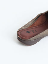 Delco Bantoo Bronze Leather Flats