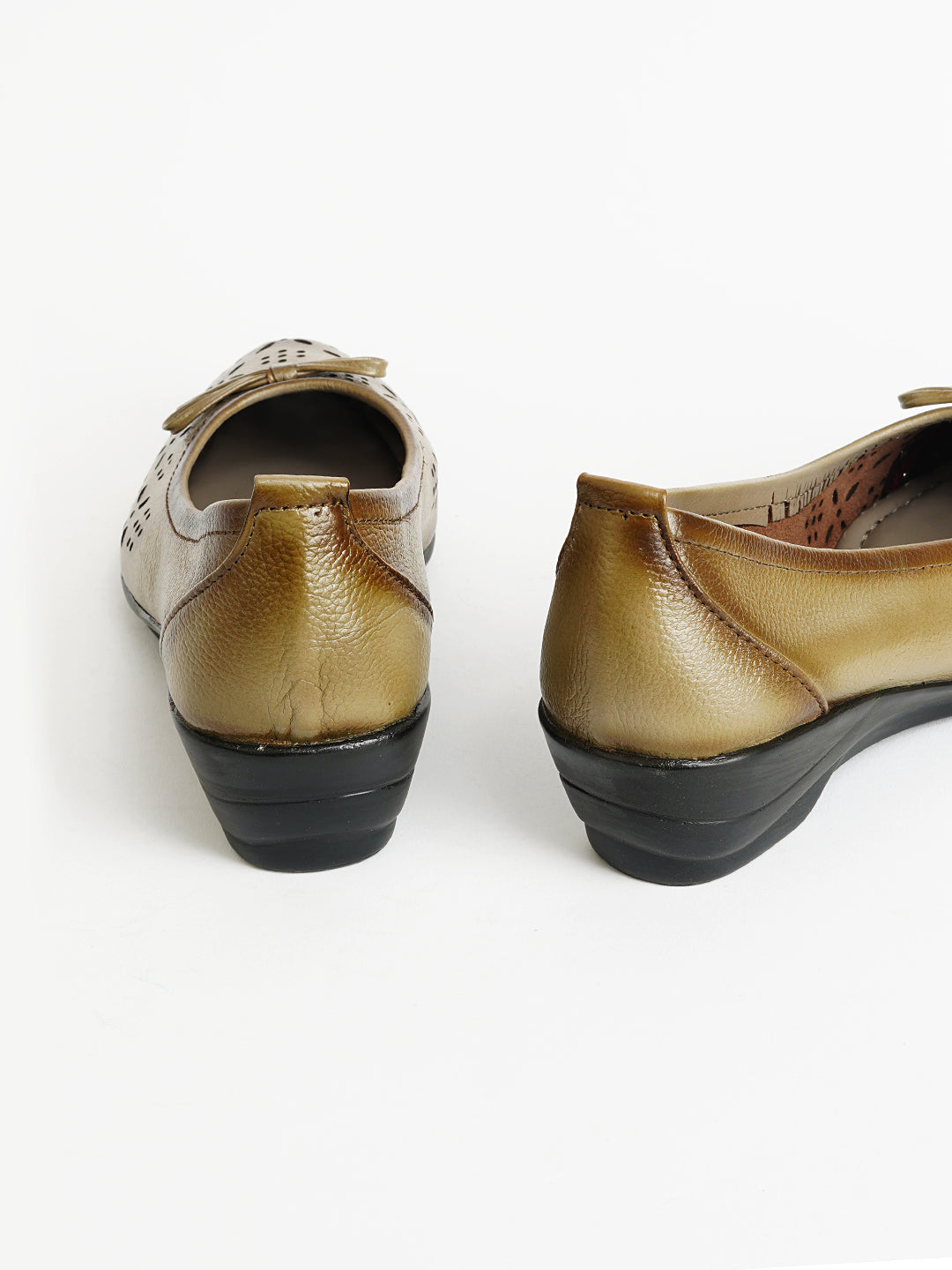 Delco Leather Wedge Belly