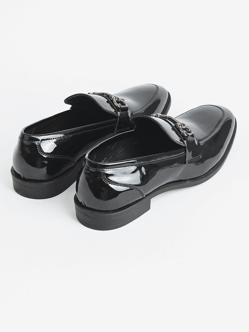 Delco Luxe Gloss Moccasins