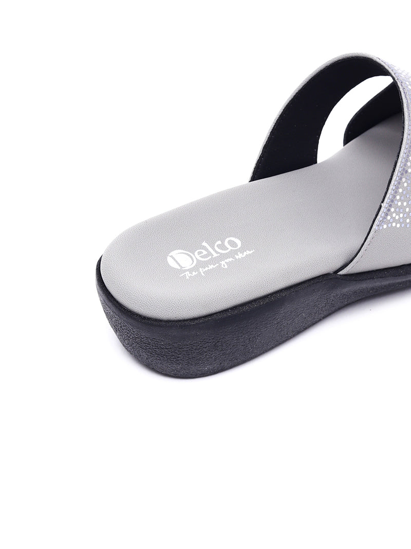 ALL day Comfort: Delco's Platform Chappal