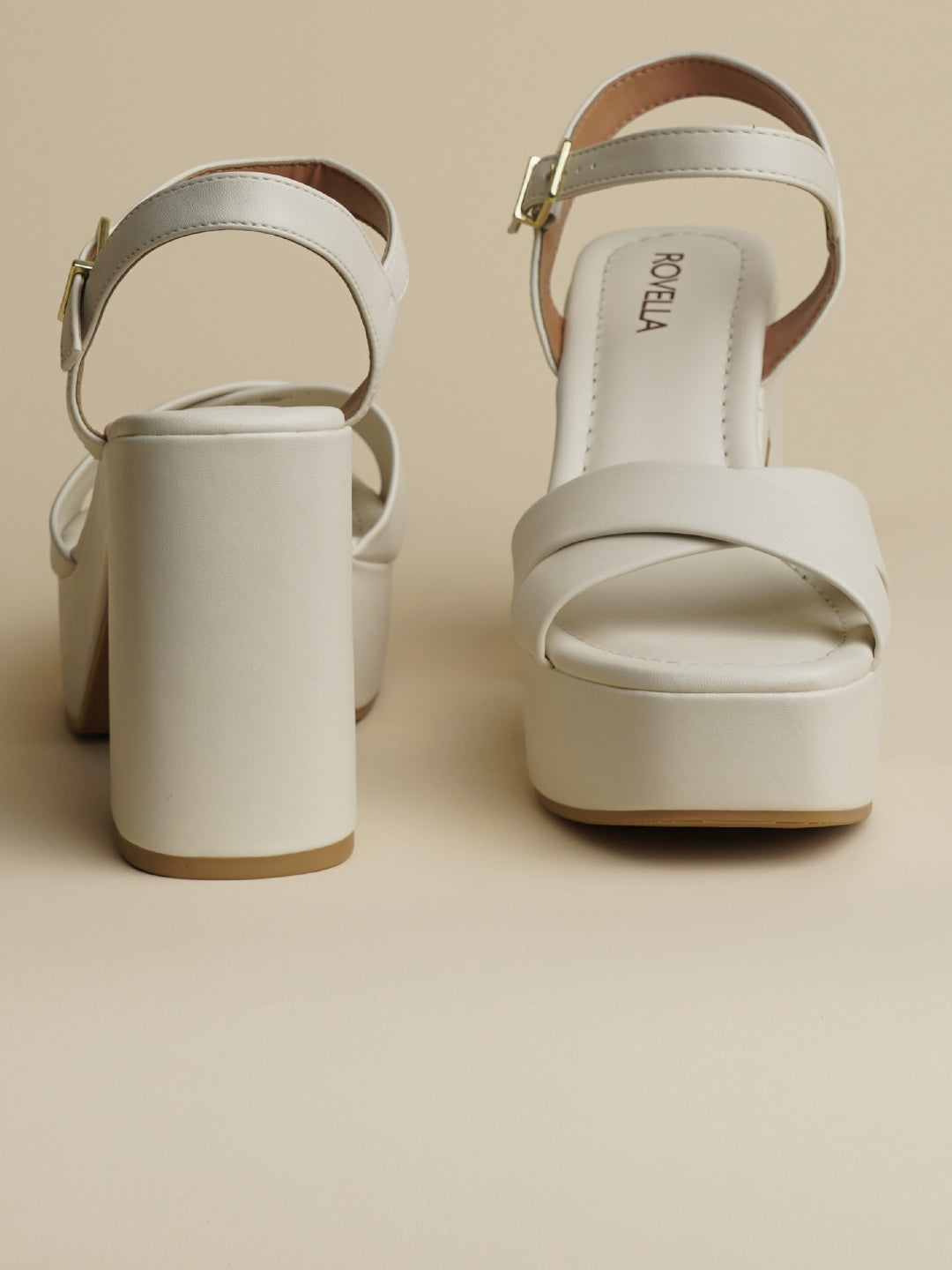 Claudia-Minimal. Modern. You.