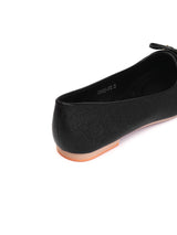 Delco Casual Ease Flats