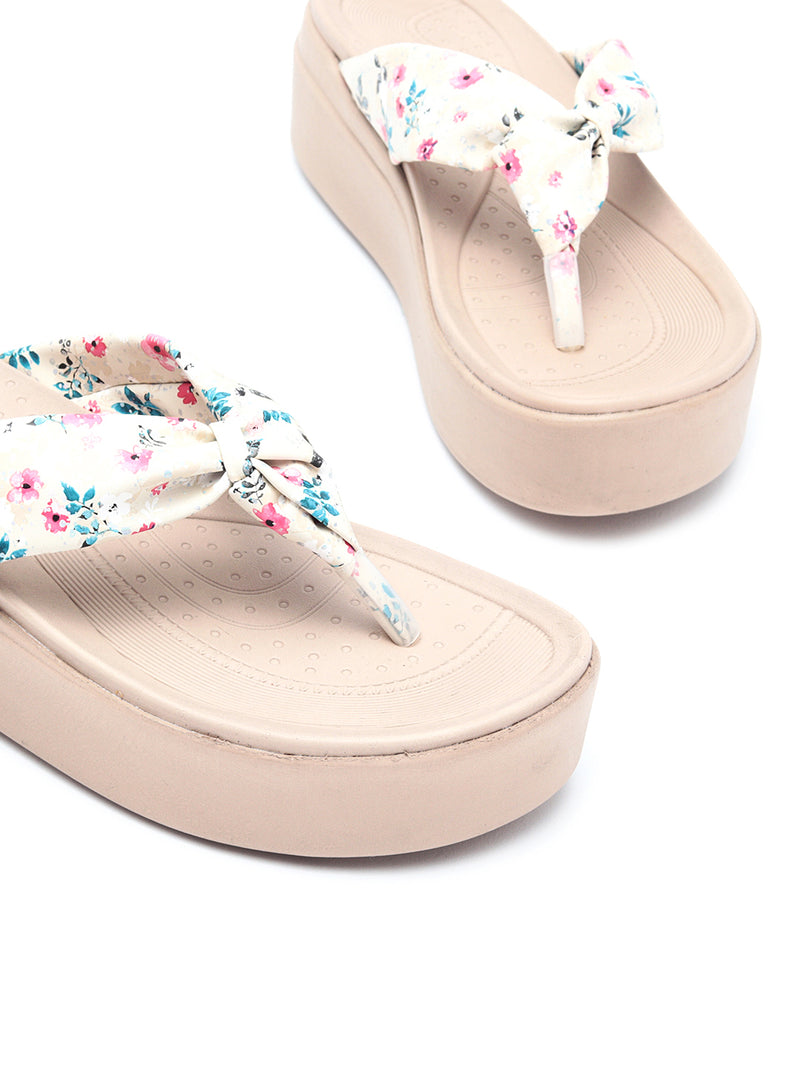 Delco Floral Printed Chappals