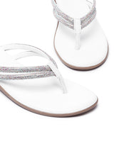 Chic Comfort: Delco's Fancy Chappal