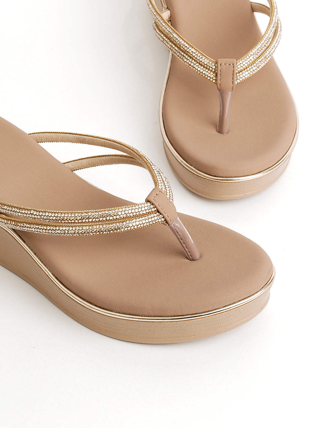 Delco Twilight Rise Chappals