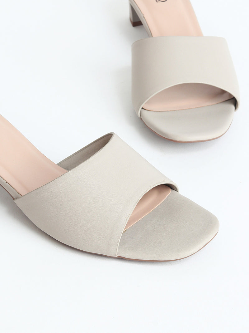 Delco Muse Block Heel Mules