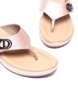 Petite Elegance: Delco Platform Chappal