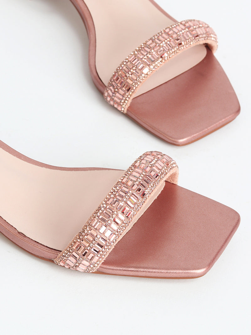 Delco Luxe Glow Block Heel Sandals