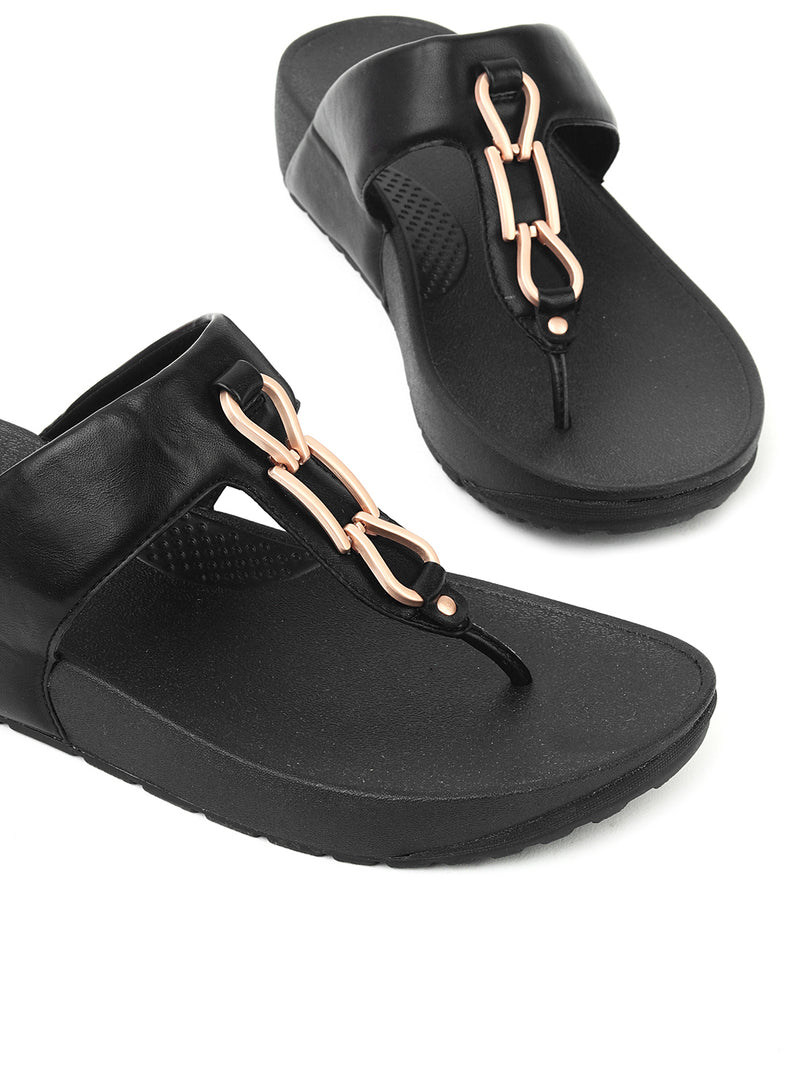 Delco Flat Slip-On Chappals