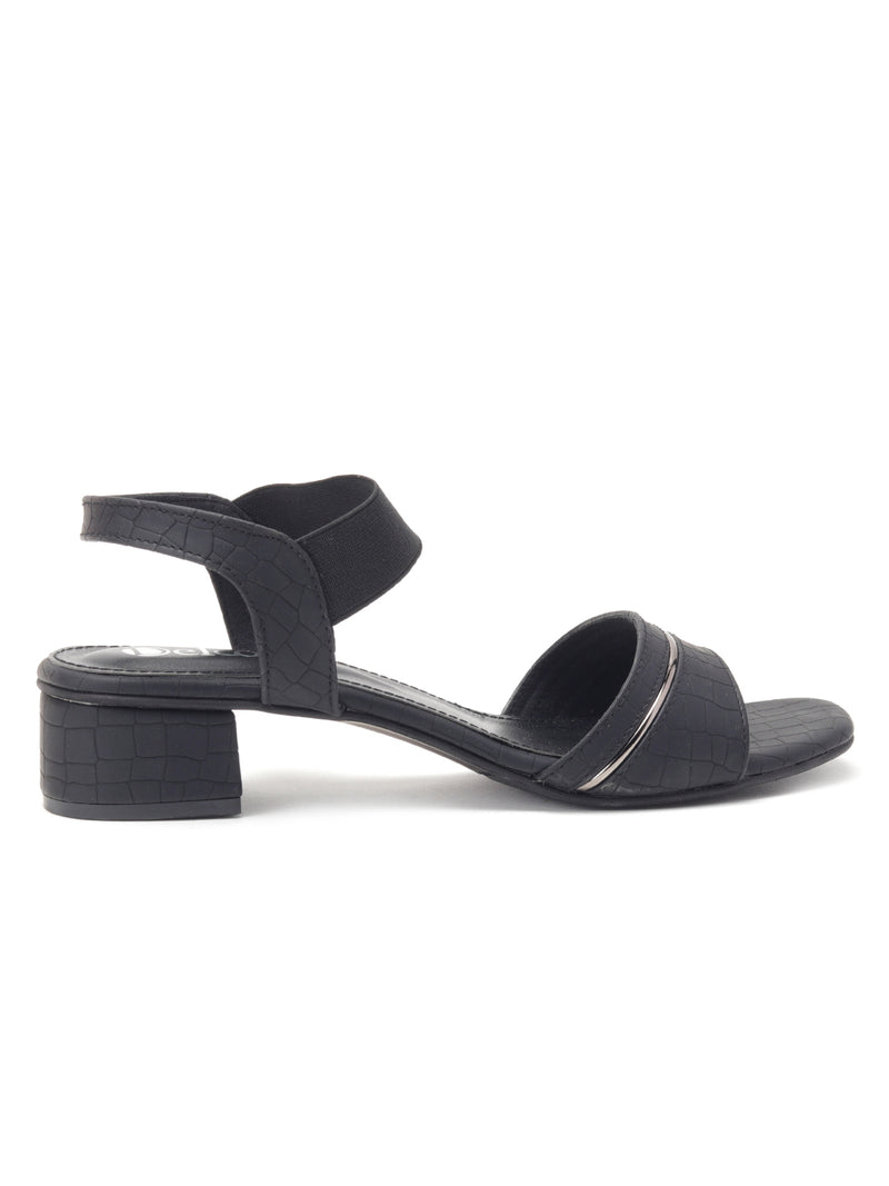 Delco Women Solid Block Heel Sandals