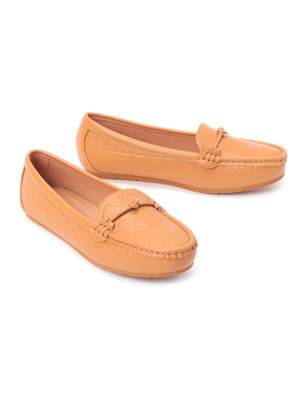 Delco Women Solid Loafers