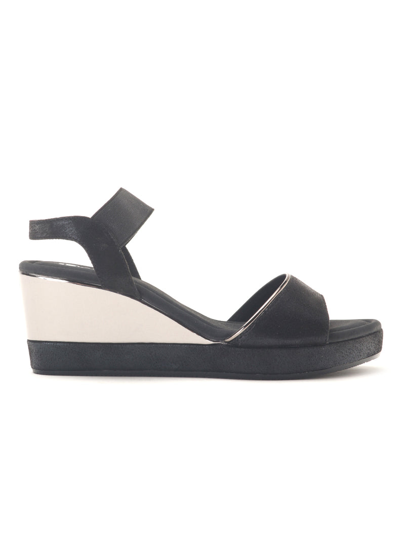 Delco Synthetic Strappy wedge heels Sandals