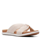 Clarks Eliza Shore Women Chappal