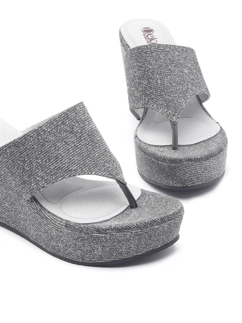 Delco Party Wear Platform Heel Chappals