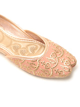 Delco Embroidered Rubber Sole Juttis